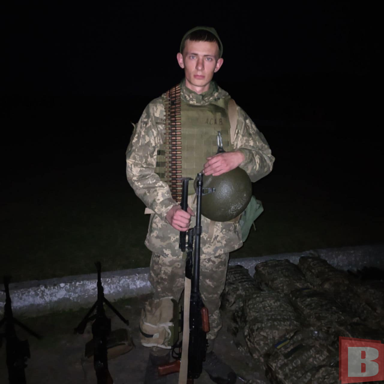 Новини Хмельницького - фото з «Так і не побачив сестричку». Спогади про 21-річного воїна Владислава Гуменного з Хмельниччини