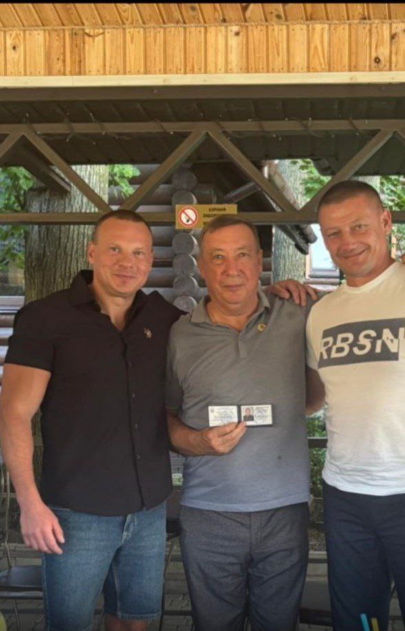 Новини Вінниці - фото з Вінничанин Володимир Регелюк став заслуженим тренером України з універсального бою