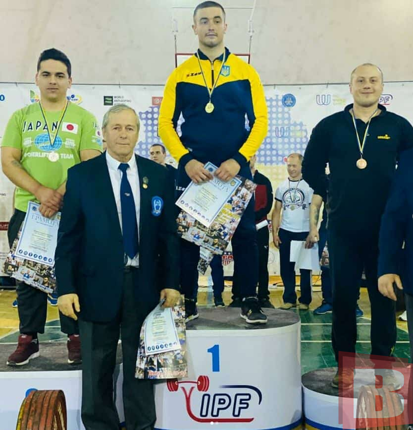 Новини Хмельницького - фото з «На щиті» через три роки. Розповідь батьків про Ігоря Осадчого, який загинув на «Азовсталі»