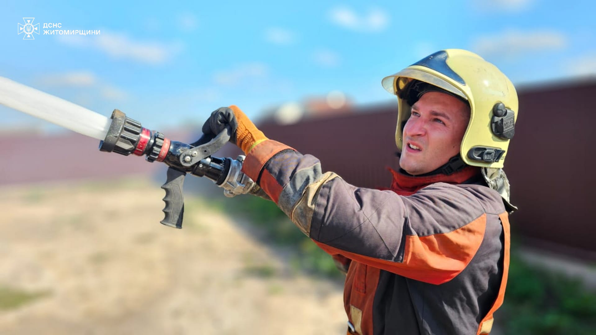 Новини Житомира - фото з У Тетерівці горів приватний будинок