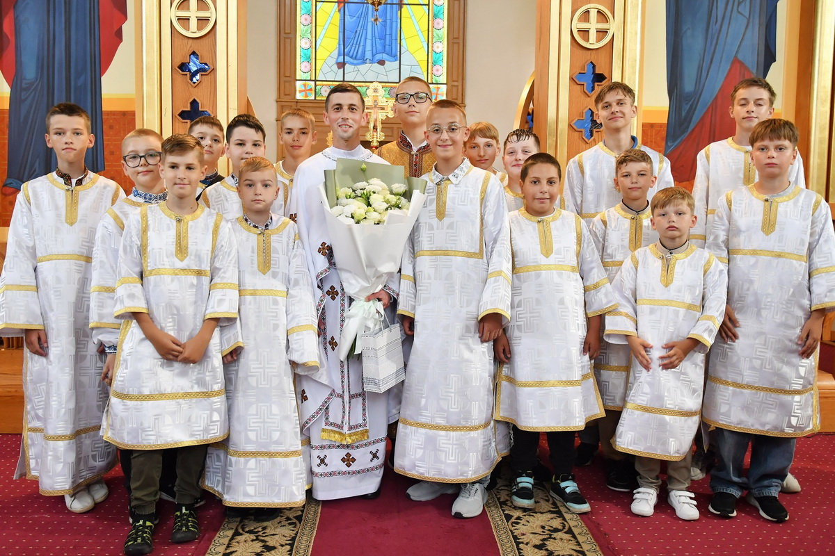 Новини Тернополя - фото з У Тернополі архиєпископ висвятив нового священника