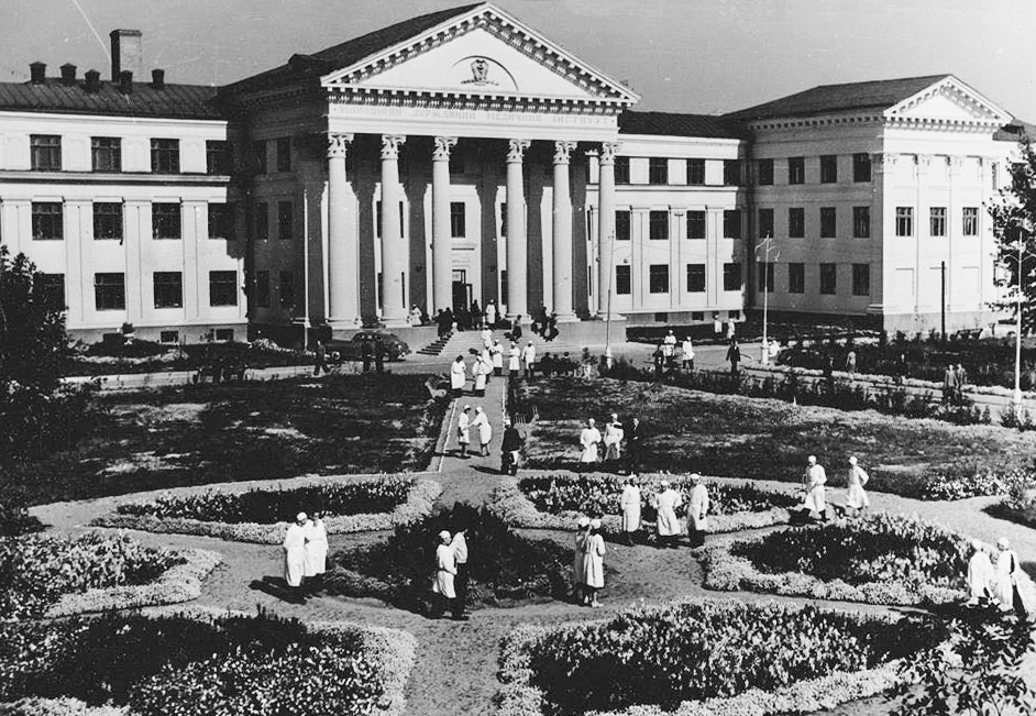 Новини Вінниці - фото з Лікарня, що носить ім'я Пирогова. Розповідаємо історію одного з найдавніших медзакладів країни