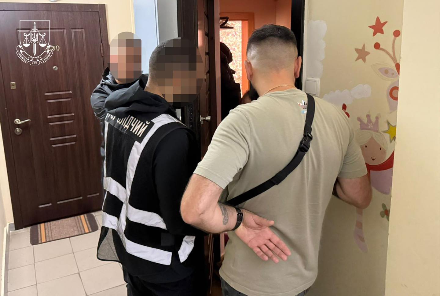 Новини Тернополя - фото з В Україні викрили масштабну схему ухилення від служби за фальшивими меддовідками: обшуки були і на Тернопільщині