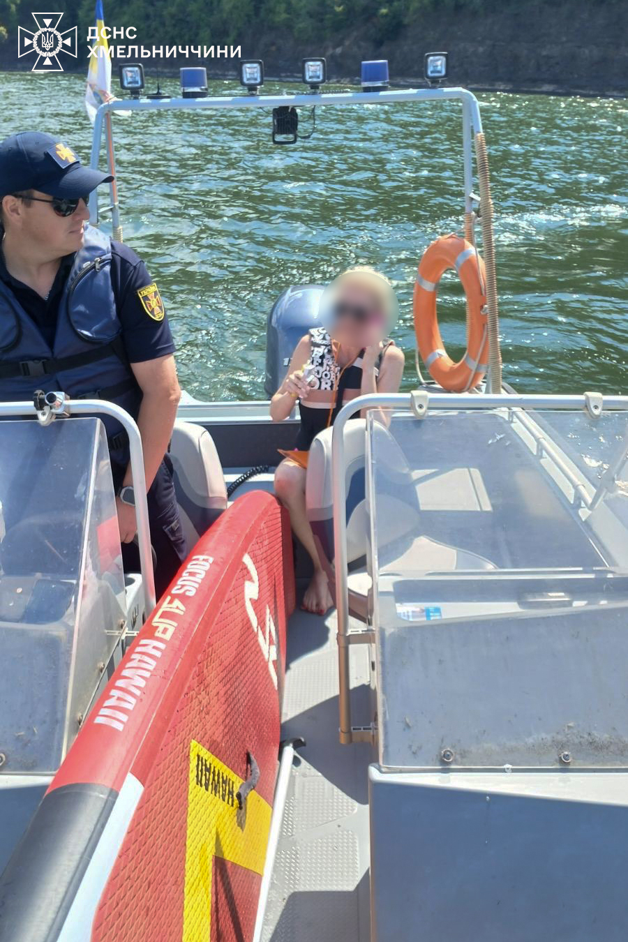 Новини Хмельницького - фото з На Дністрі врятували жінку, яку віднесло течією на САПі