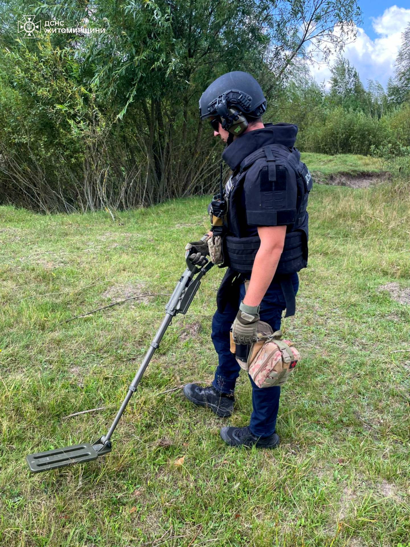 Новини Житомира - фото з У Житомирі будівельники занйшли артснаряд часів Другої світової війни