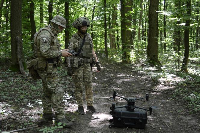 Новини Хмельницького - фото з Унікальний шанс: ССО запрошують операторів БПЛА за «Контрактом 18–24: ДРОНИ» (пресслужба ССО Рекрутинг)