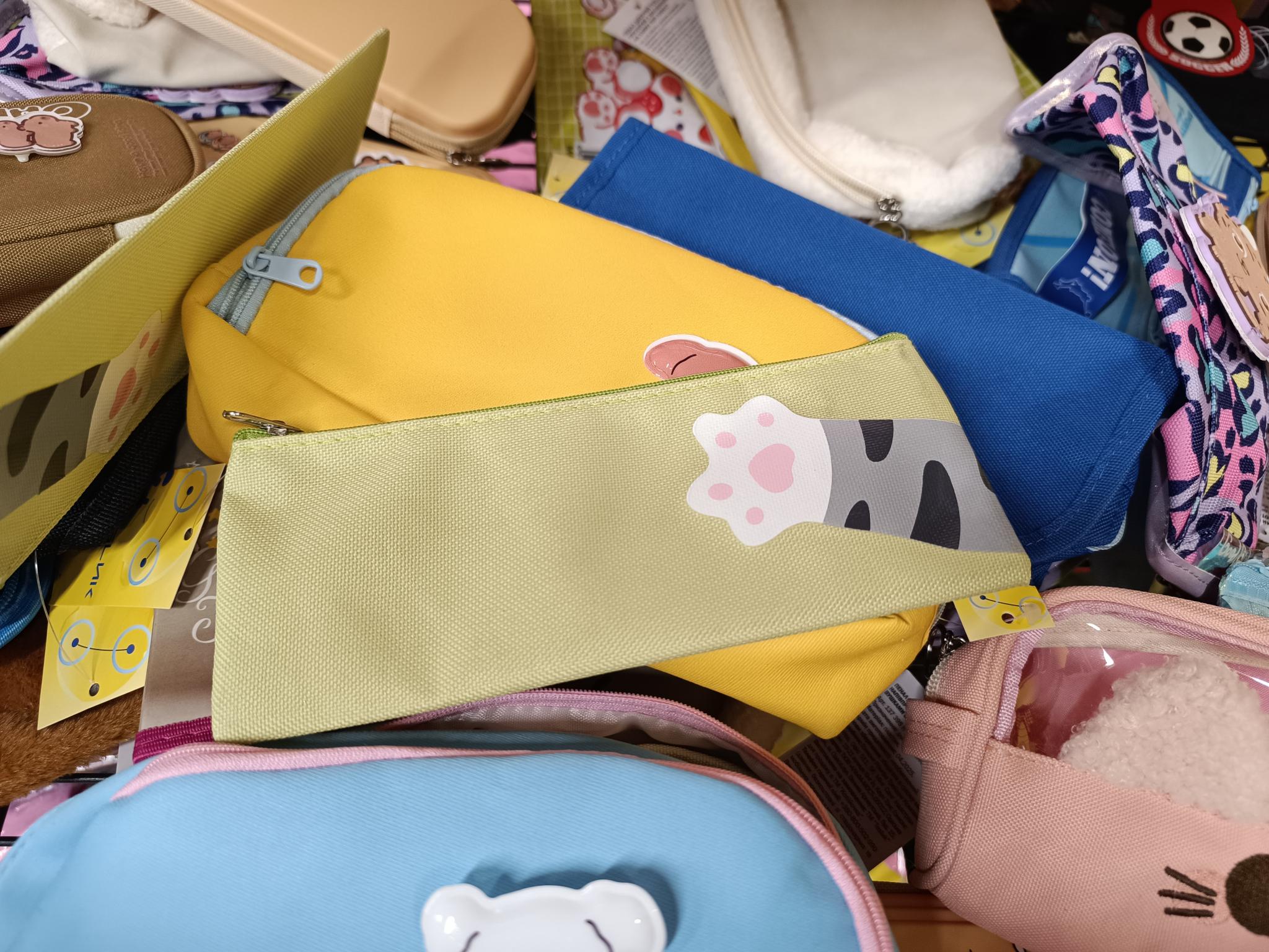 Новини Тернополя - фото з Скільки коштують канцтовари до школи у Тернополі та де дешевше: порівняли ціни