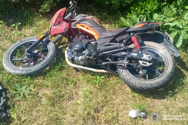 Новини Вінниці - фото з У Крижополі керманич BMW збив 8-річну дівчинку, яка раптово вибігла на дорогу