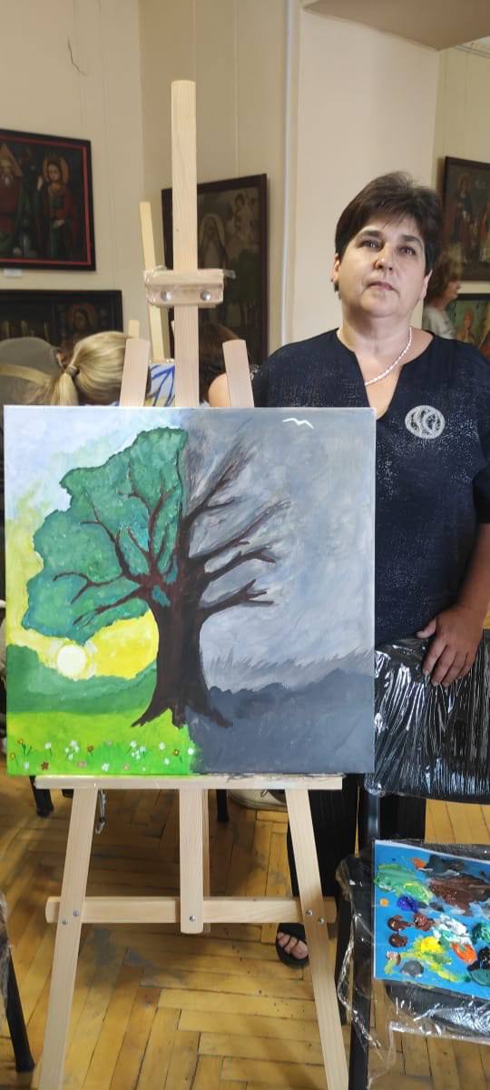 Новини Вінниці - фото з Обійми, емоції та фотографії: як у Вінниці матері загиблих воїнів створювали картини пам’яті