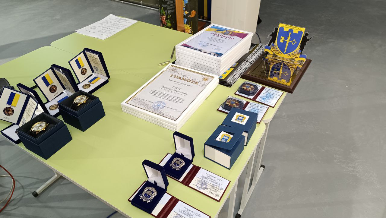 Новини Тернополя - фото з «Жодної людини без сліз»: презентували фільм «Крила вільних» про бійців 105-ї бригади ТрО