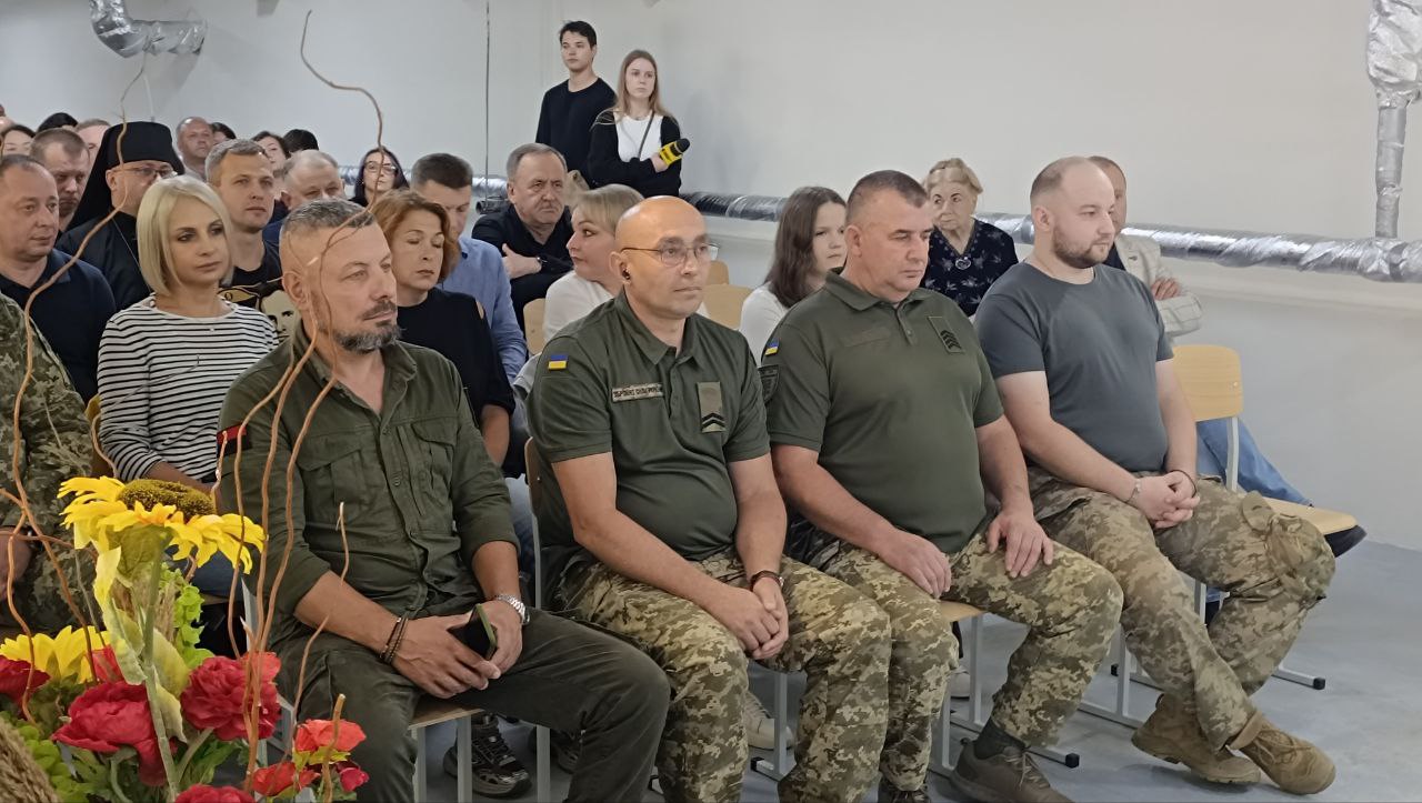 Новини Тернополя - фото з «Жодної людини без сліз»: презентували фільм «Крила вільних» про бійців 105-ї бригади ТрО