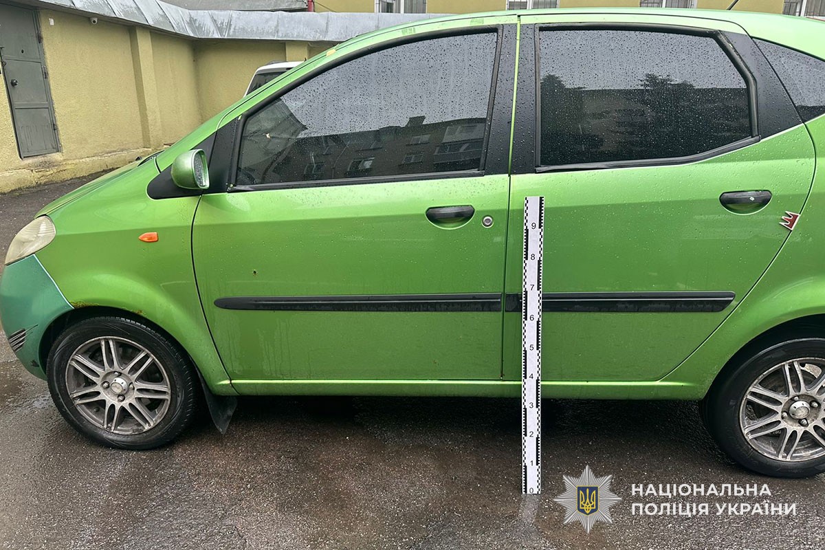 Новини Тернополя - фото з На Торговиця водій на Chana Benni наїхав на неповнолітню