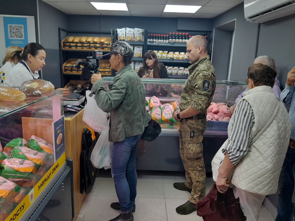 Новини Вінниці - фото з Сергій Кудлаєнко: «У Вінниці запрацював соціальний магазин МХП, який дає людям упевненість»