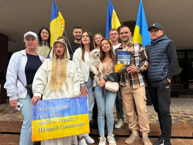 Новини Вінниці - фото з Вінниця встановила рекорд: колона з понад 400 машин проїхала містом на честь військових