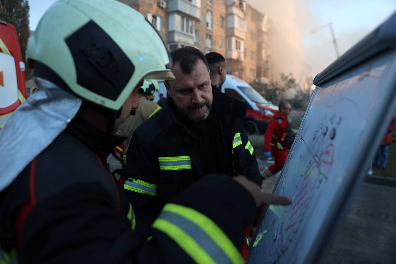 Новини Тернополя - фото з Нічний обстріл Києва: загинули восьмеро людей, є руйнування, кількість жертв збільшується