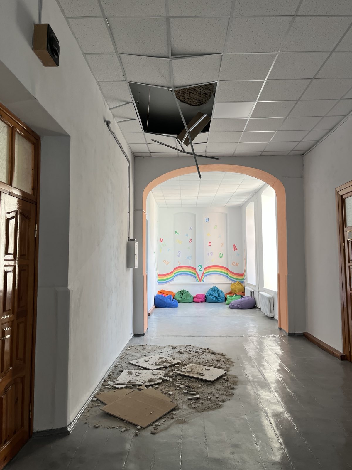 Новини Козятина - фото з Під час атаки у Козятині зазнали пошкоджень три ліцеї