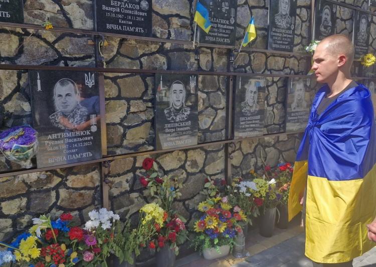 Новини Вінниці - фото з Джуринська громада зустріла Антона Чорного, який провів у полоні 19 місяців