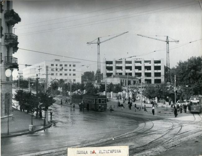 Новини Вінниці - фото з На місці вінницького універмагу колись був цвинтар XIX століття. Що вдалося дізнатися з архівів?