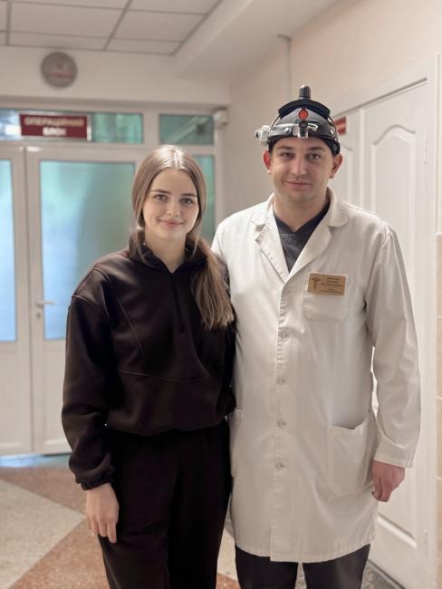 Новини Вінниці - фото з Вінницькі хірурги виконали унікальні операції на дихальних шляхах пацієнтів із тяжкими травмами шиї