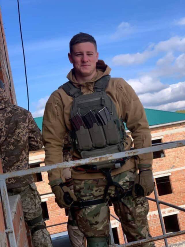 Новини Тернополя - фото з Назавжди 22: звання Героя України просять присвоїти загиблому тернополянину, командиру роти Андрію Кухаревичу