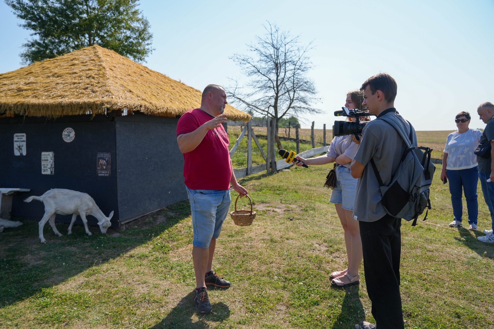 Новини Тернополя - фото з Від 12 кіз до успішної справи: історія екоферми «Веселі козенята» у селі Хомівка