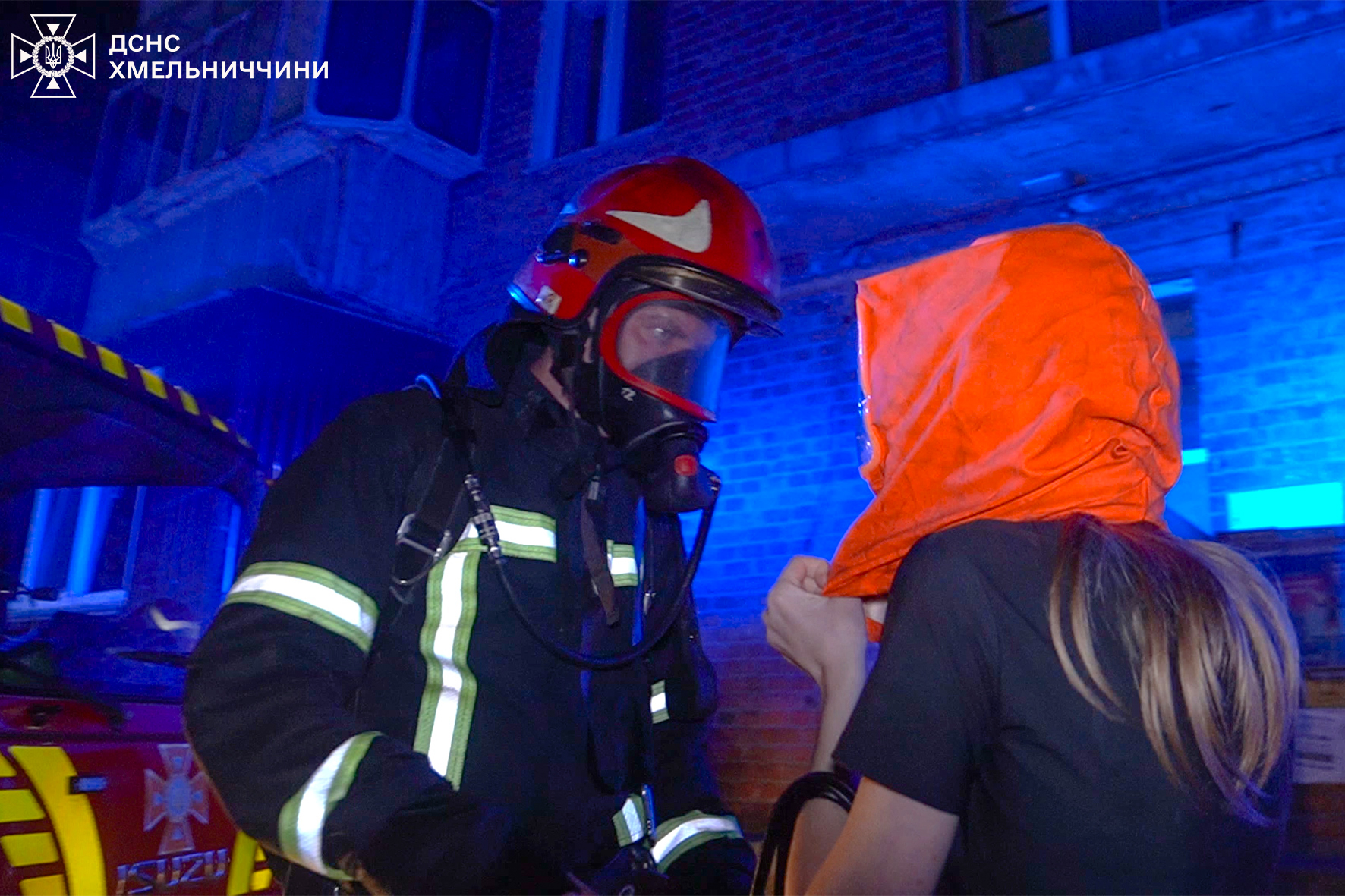 Новини Хмельницького - фото з У п’ятиповерхівці на Сковороди сталася пожежа: загинув чоловік