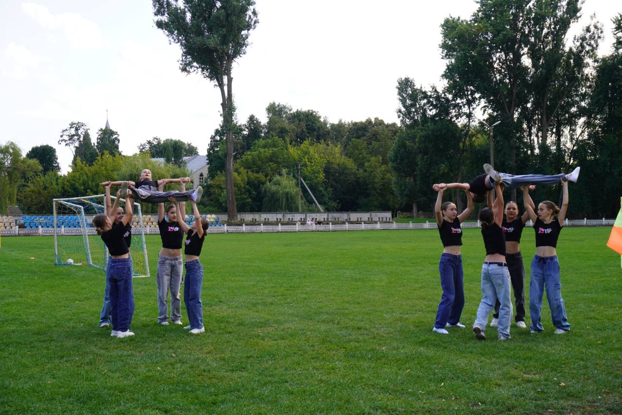 Новини Козятина - фото з На стадіоні Локомотив пройшов турнір на підтримку воїнів. воїни