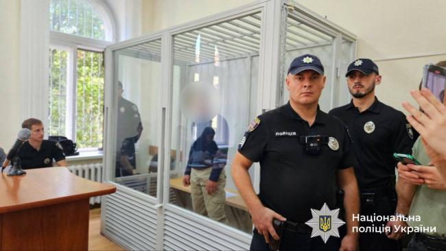 Новини Вінниці - фото з Суд узяв під варту вчителя, підозрюваного у вбивстві двох школярів у Шаргороді