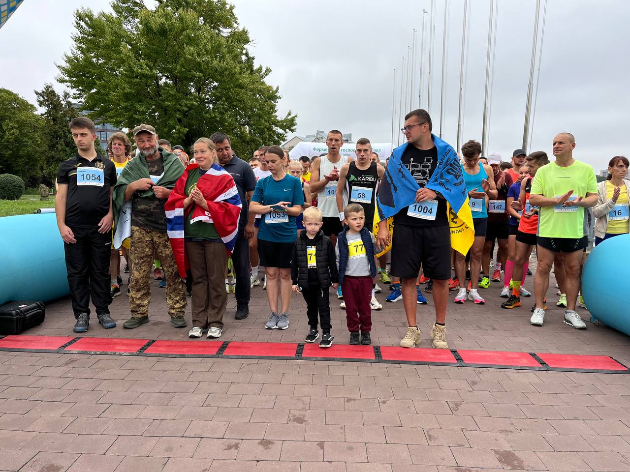 Новини Тернополя - фото з Озеряна-2025: тернополяни долали кілометри та збирали донати на ЗСУ