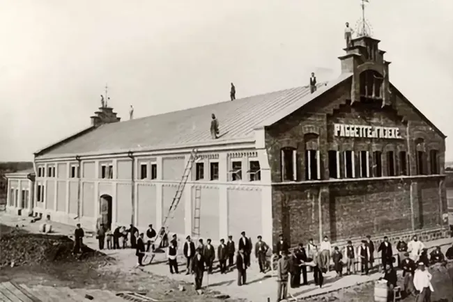 Новини Вінниці - фото з Вінниця, Бахмут, Миколаїв, Ужгород та Дніпро святкують День міста. Що спільного і що унікальне для кожного?