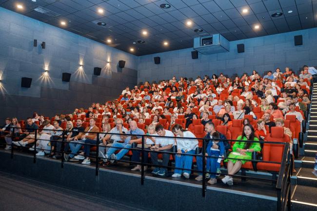 Новини Вінниці - фото з Презентували кримінальну комедію «Діло Безп’ятого», яку знімали у Вінниці