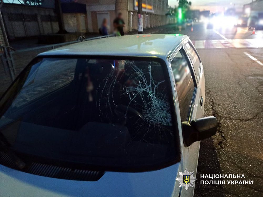 Новини Житомира - фото з На проспекті Незалежності під колеса легковика потрапив пішохід