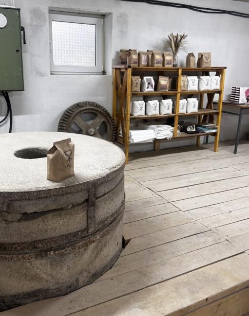 Новини Вінниці - фото з «Друге життя 200-річного млина»: як родина Кузь започаткувала крафтове виробництво борошна