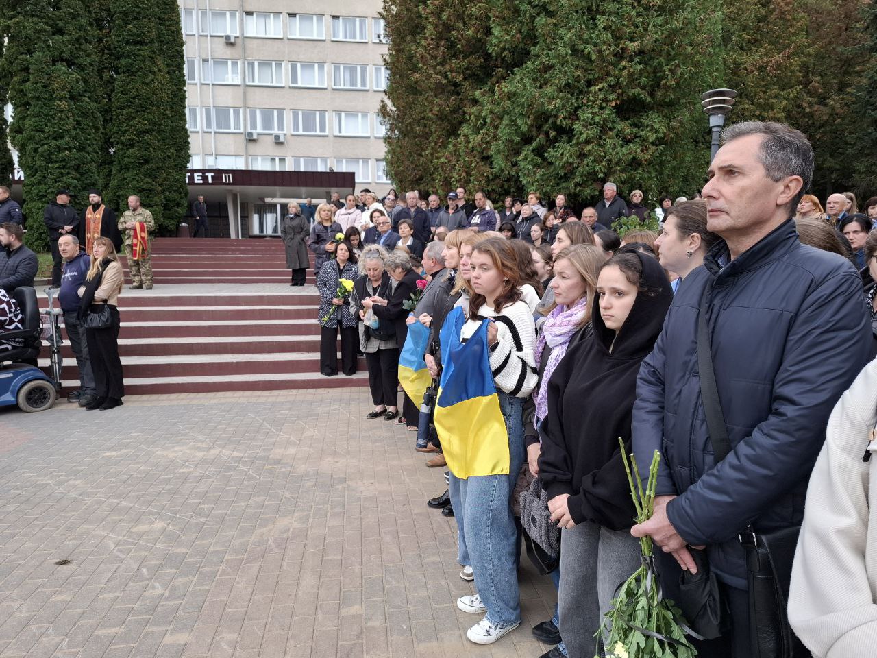 Новини Тернополя - фото з Колега, друг і улюблений викладач студентів… Тернопіль прощається з Володимиром Брославським