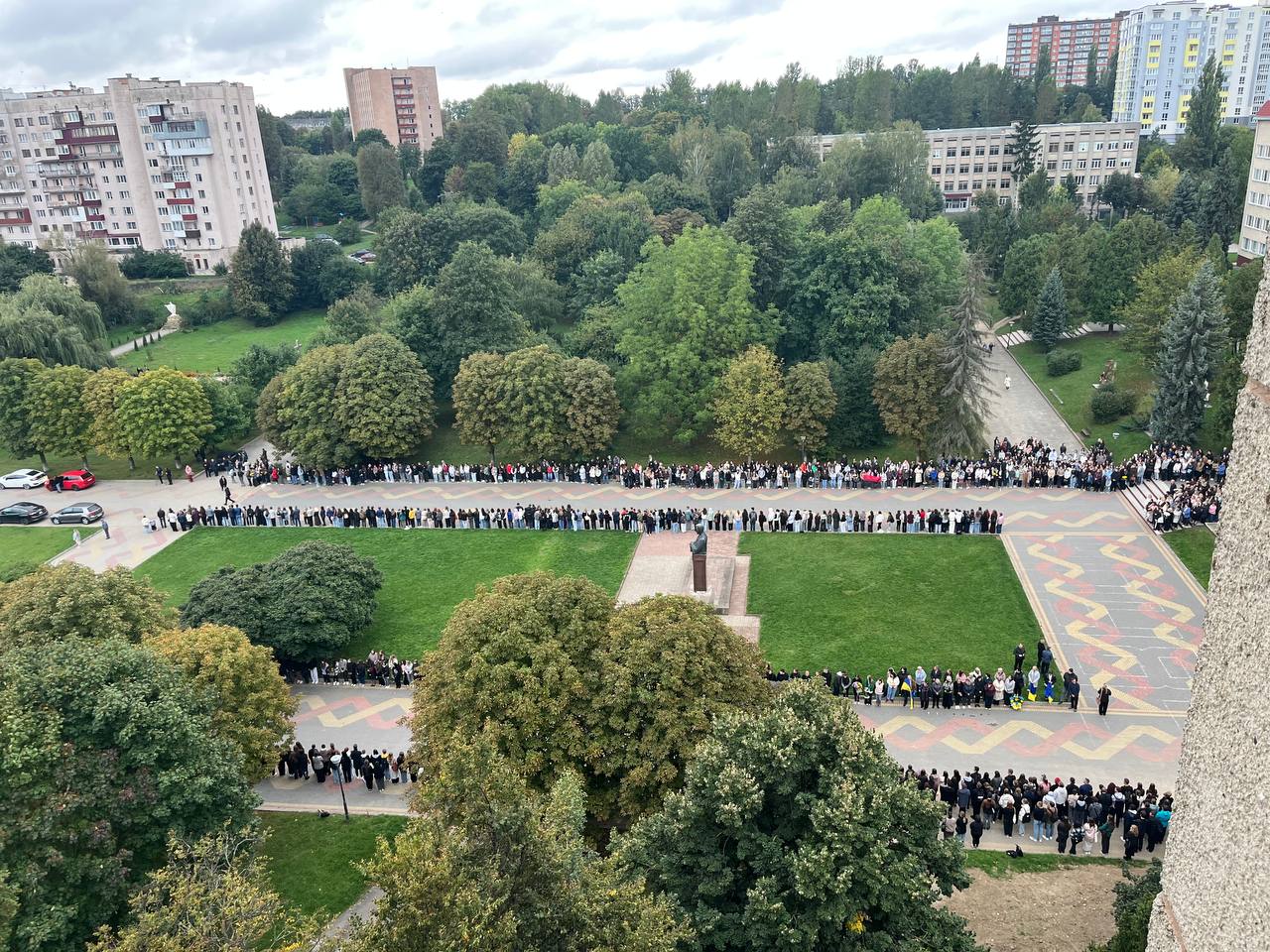 Новини Тернополя - фото з Колега, друг і улюблений викладач студентів… Тернопіль прощається з Володимиром Брославським