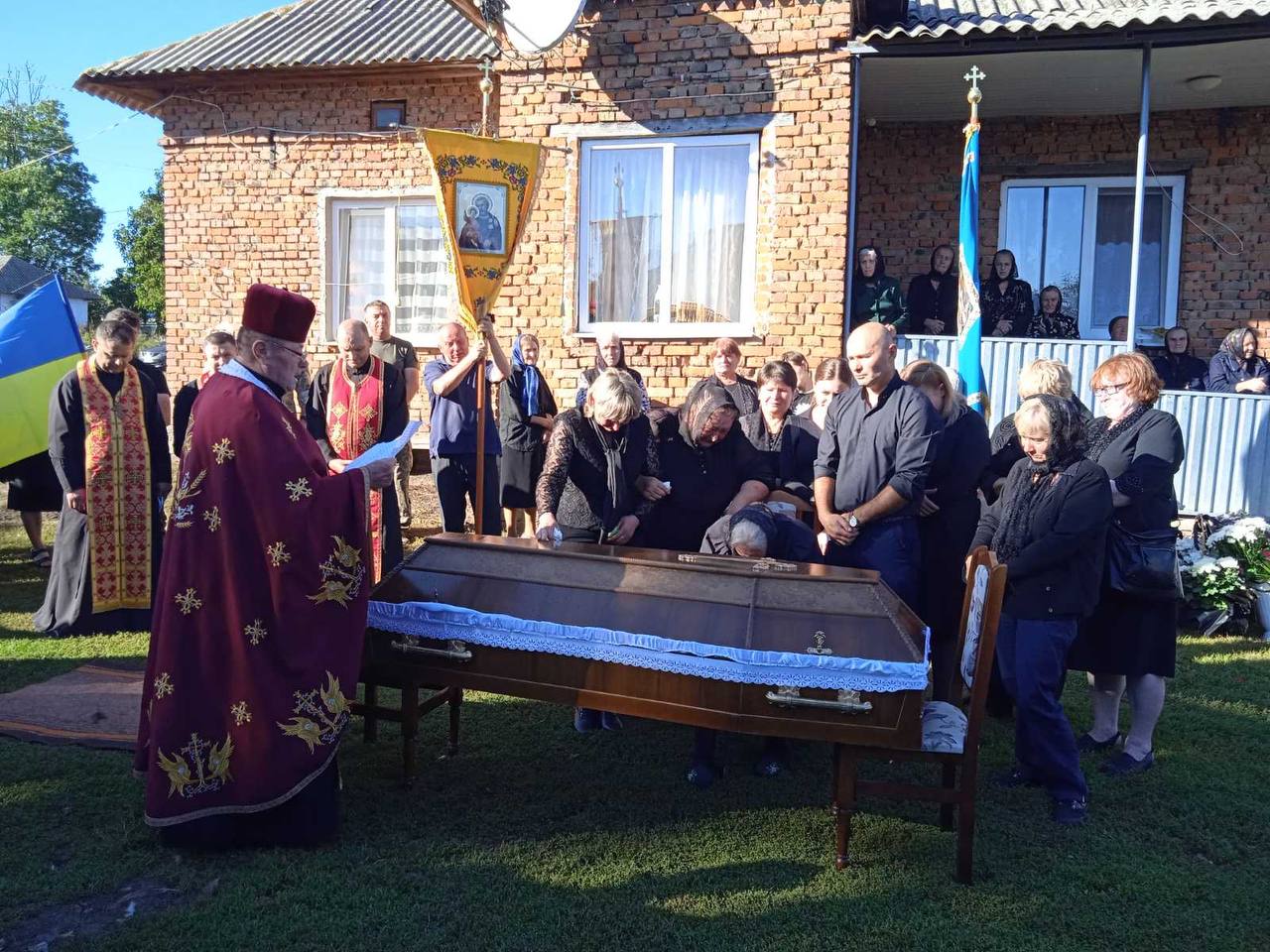 Новини Тернополя - фото з Майже рік шукали серед полонених, а він повернувся «На щиті»: історія загиблого на Курщині Андрія Вівчара