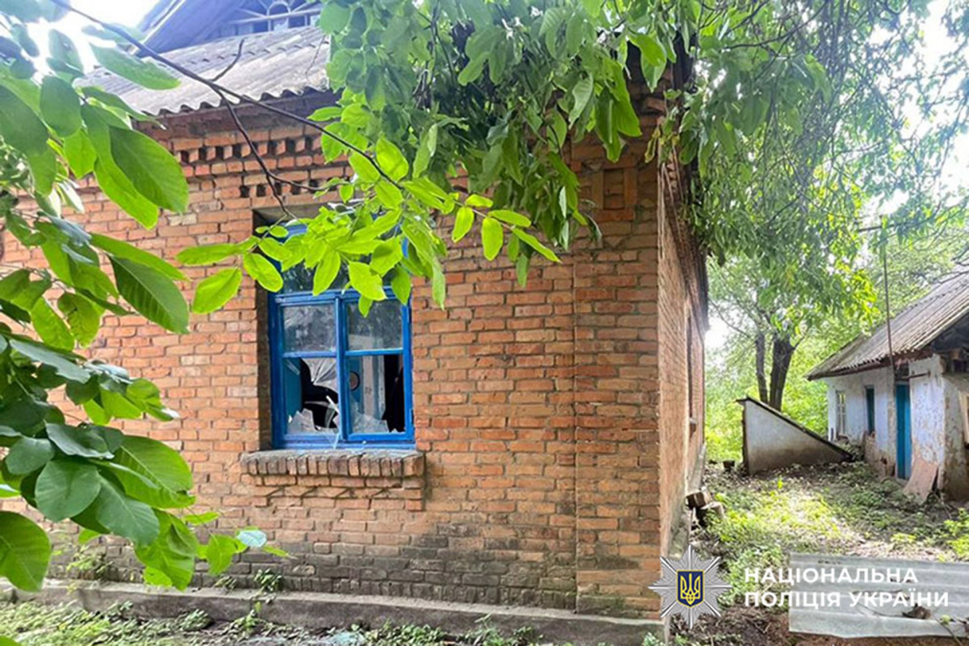 Новини Хмельницького - фото з Сидів з ножем на жінці: як поліція зупинила вбивство у Хмельницькому районі