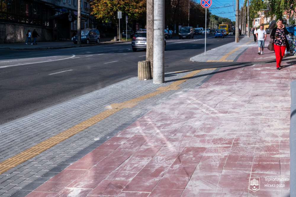 Новини Тернополя - фото з Завершили першу чергу робіт на частині безбар'єрного маршруту з Дружби до Центру