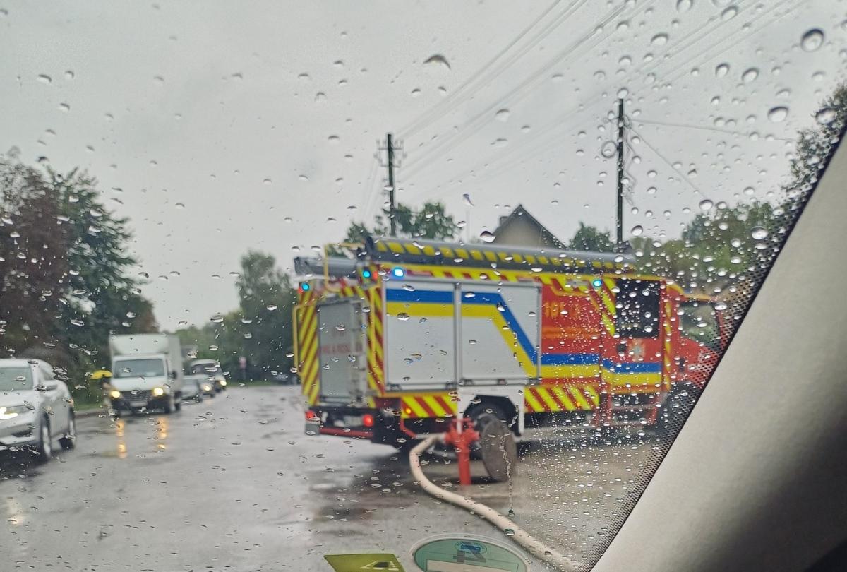 Новини Тернополя - фото з «Тато, ми вже горимо…» У Кременці спалахнув будинок багатодітної родини