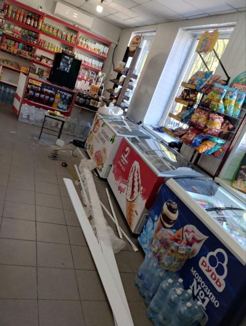 Новини Вінниці - фото з «Дах зробили, а вікон нема — спимо в куртках»: як виживають козятинчани після дронової атаки