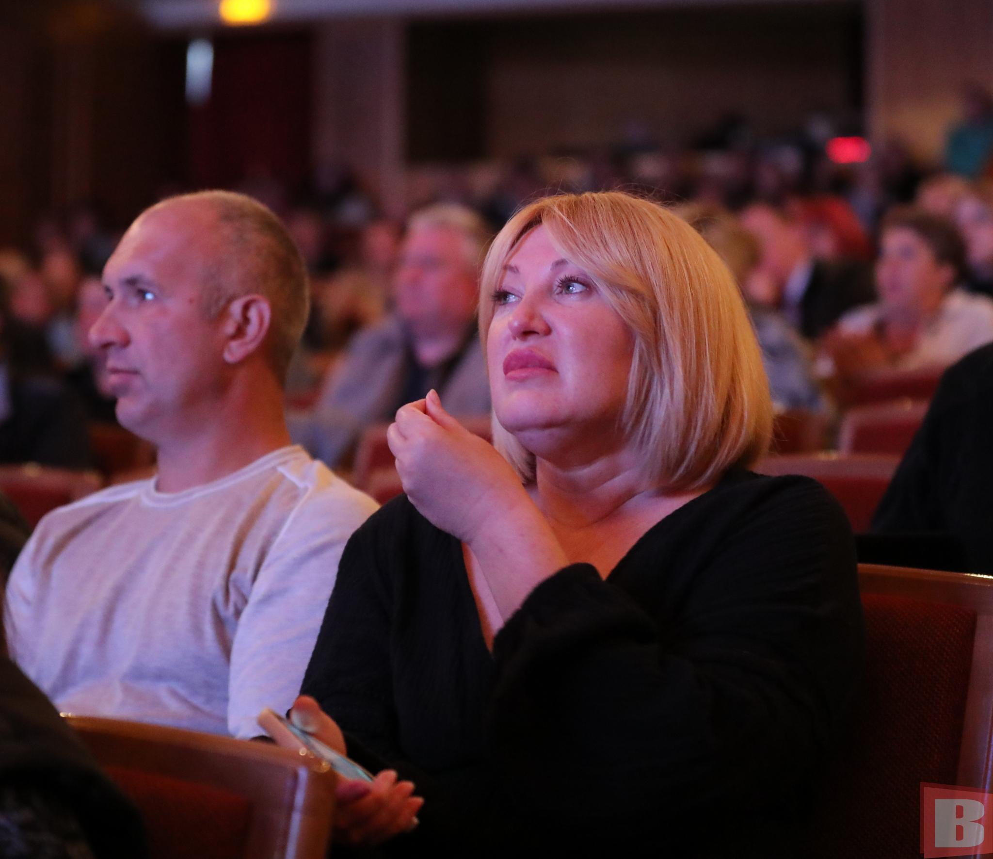 Новини Хмельницького - фото з «Почесні посмертно». Рідним загиблих воїнів-хмельничан вручили відзнаки (РЕПОРТАЖ)