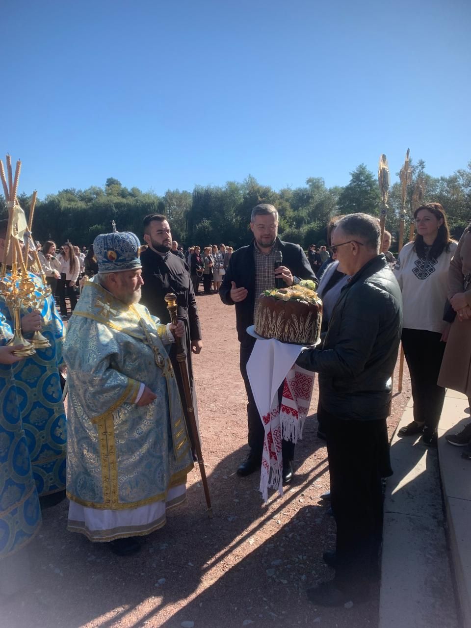 Новини Тернополя - фото з Вчителі, викладачі та вихователі Тернопільщини побували на Всеукраїнській прощі у Зарваниці