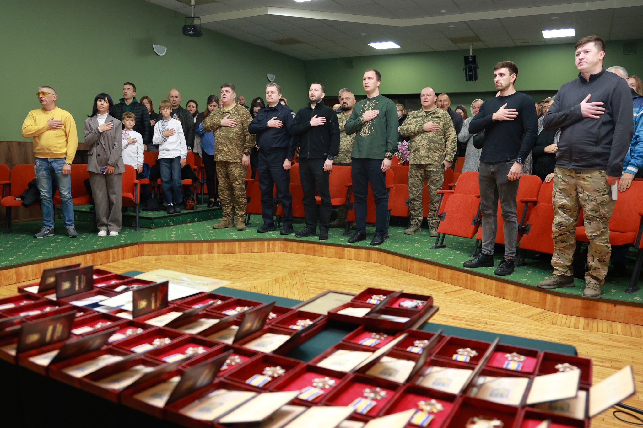 Новини Хмельницького - фото з У Хмельницькому вручили державні нагороди родинам загиблих Героїв (ІМЕНА)
