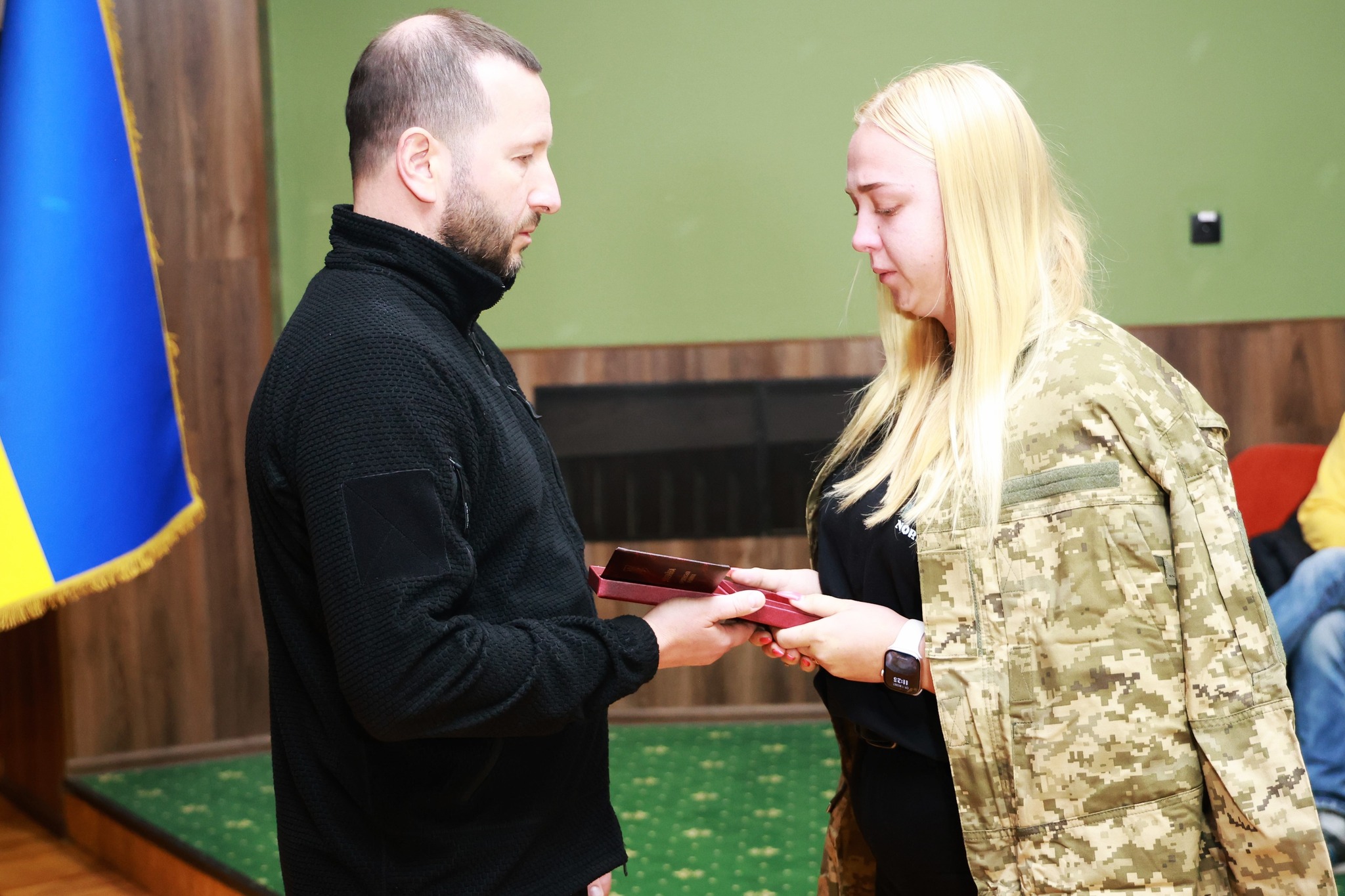 Новини Хмельницького - фото з У Хмельницькому вручили державні нагороди родинам загиблих Героїв (ІМЕНА)