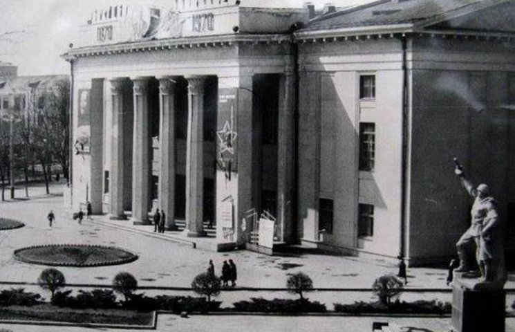 Новини Вінниці - фото з Вулицями рідного міста: яким раніше були проспект Коцюбинського і площа Перемоги