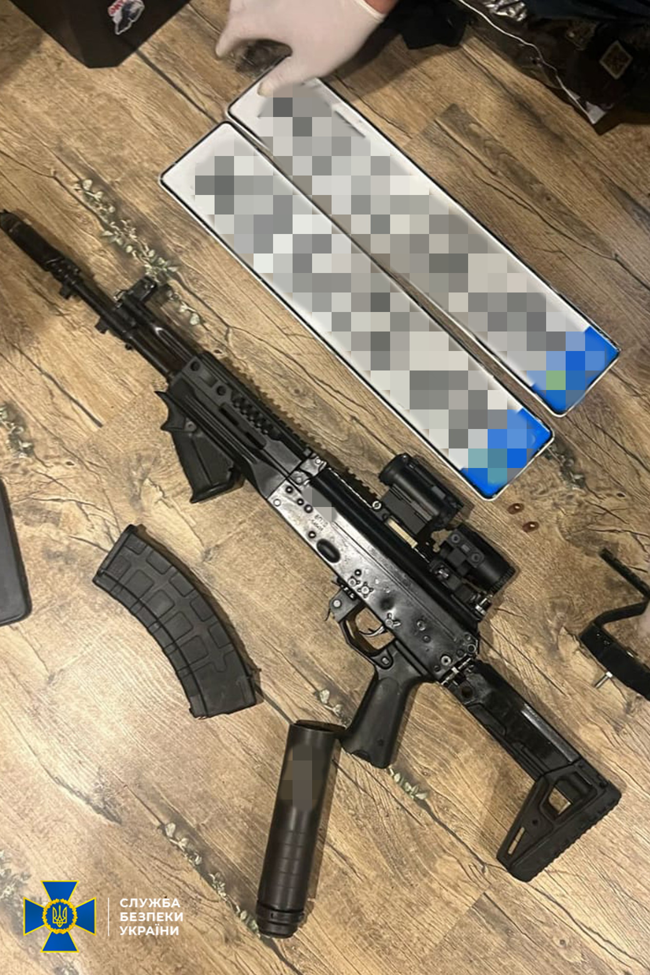 Новини Хмельницького - фото з У Хмельницькому судитимуть чоловіків, які продавали зброю через інтернет