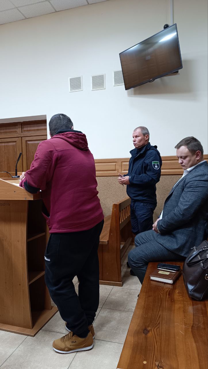 Новини Тернополя - фото з У суді заслухали свідків у справі ветерана, який нібито побив муніципального інспектора. Що вони сказали