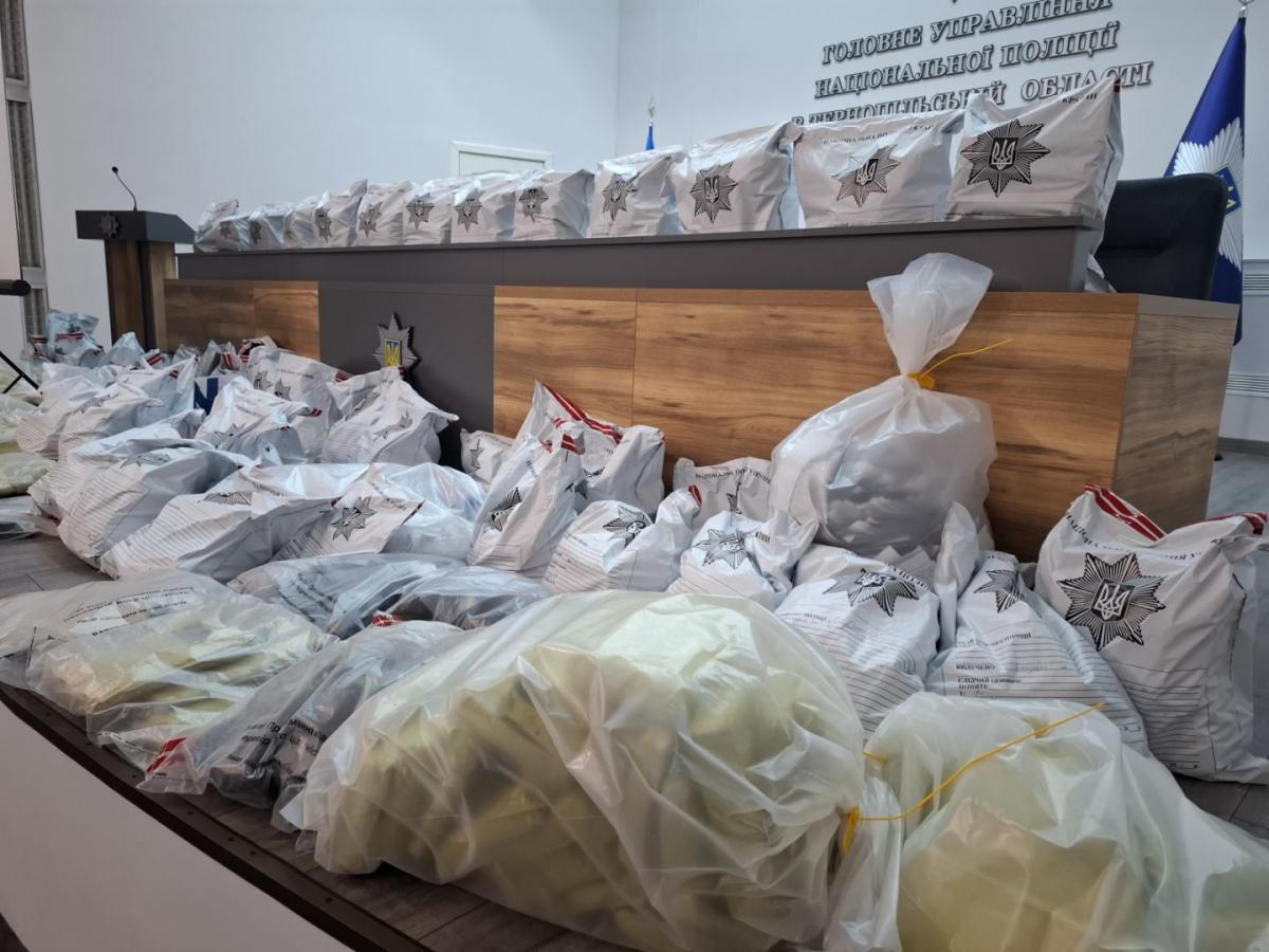 Новини Тернополя - фото з Гучне затримання трьох злочинних груп через наркотики у Тернополі: подробиці