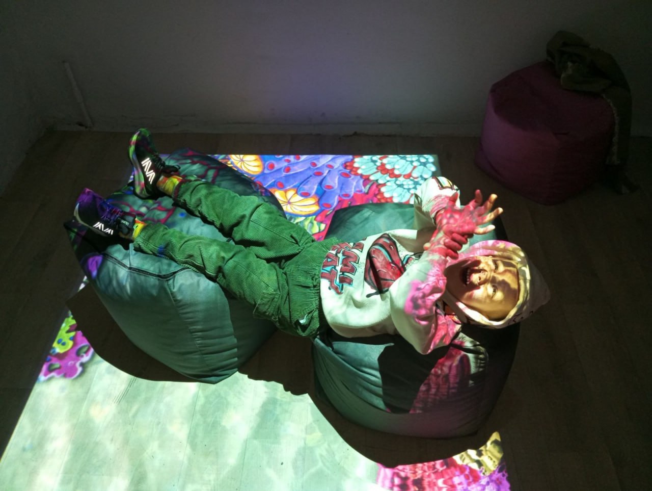 Новини Житомира - фото з У Житомирі працює сенсорна кімната «Руки добра»: простір підтримки, радості й гармонії