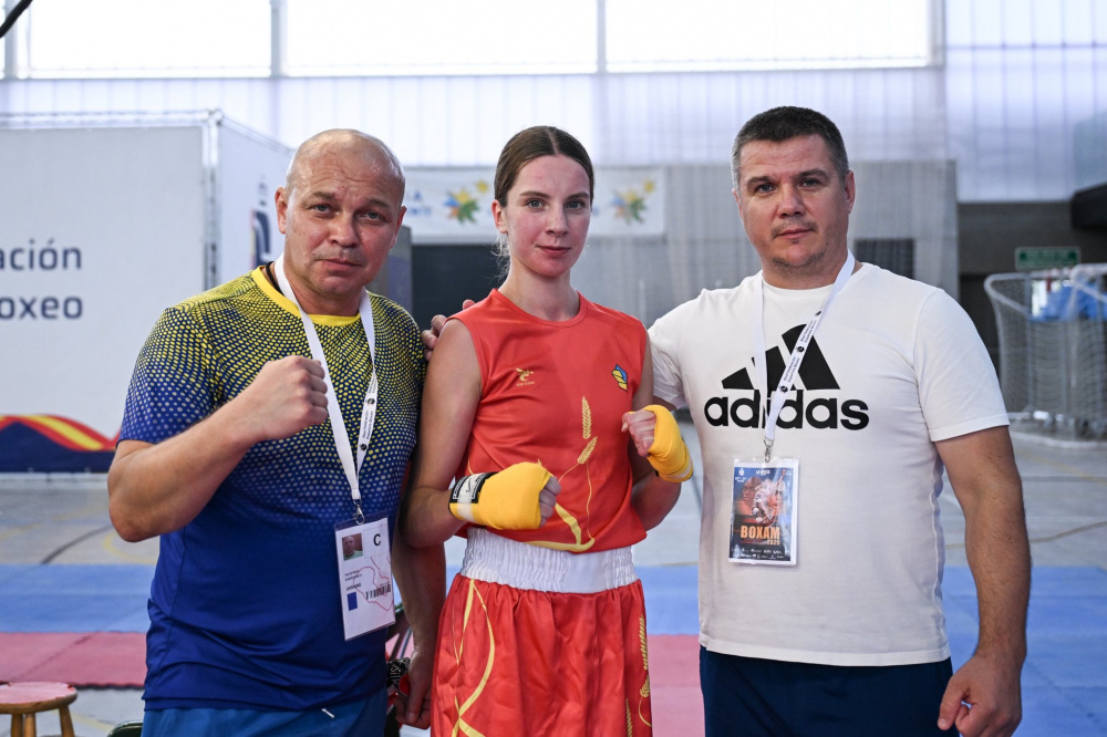 Новини Тернополя - фото з Юна тернополянка здобула «срібло» міжнародного турніру з боксу